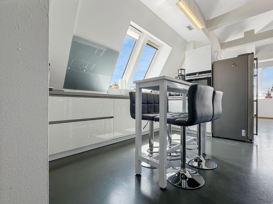 6 Zimmer Maisonette-Penthouse Pool Dachterrasse Luxus Münih Dış mekan fotoğraf