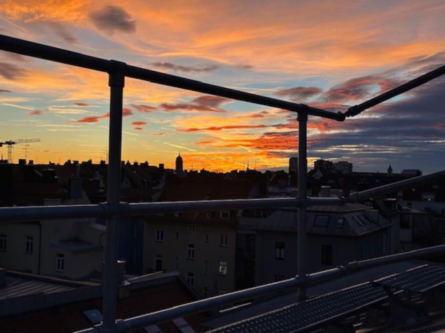 6 Zimmer Maisonette-Penthouse Pool Dachterrasse Luxus Münih Dış mekan fotoğraf