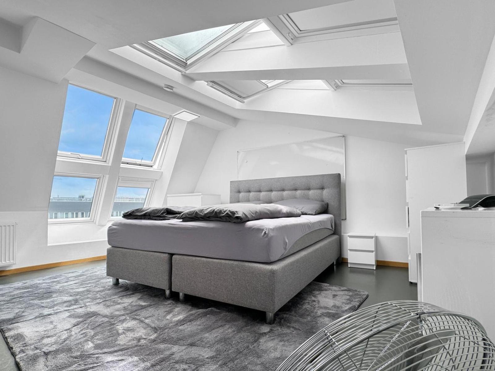 6 Zimmer Maisonette-Penthouse Pool Dachterrasse Luxus Münih Dış mekan fotoğraf